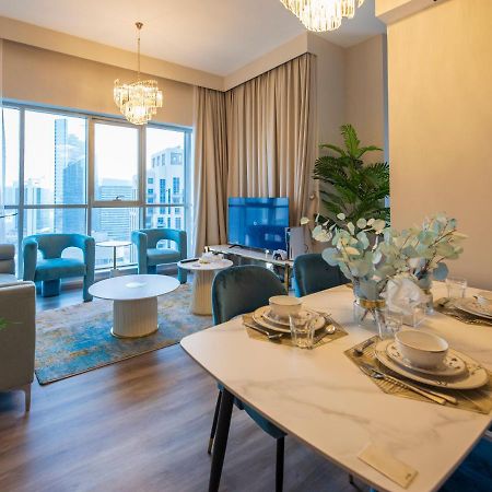 First Class 2Br With Burj Khalifa & Downtown View Dubai Ngoại thất bức ảnh