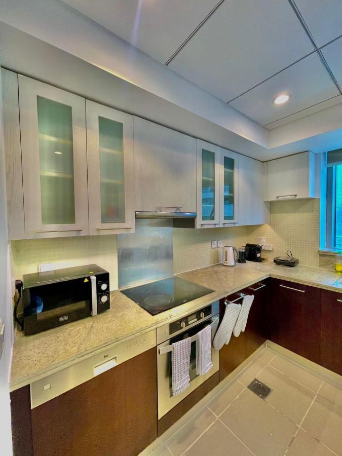 First Class 2Br With Burj Khalifa & Downtown View Dubai Ngoại thất bức ảnh