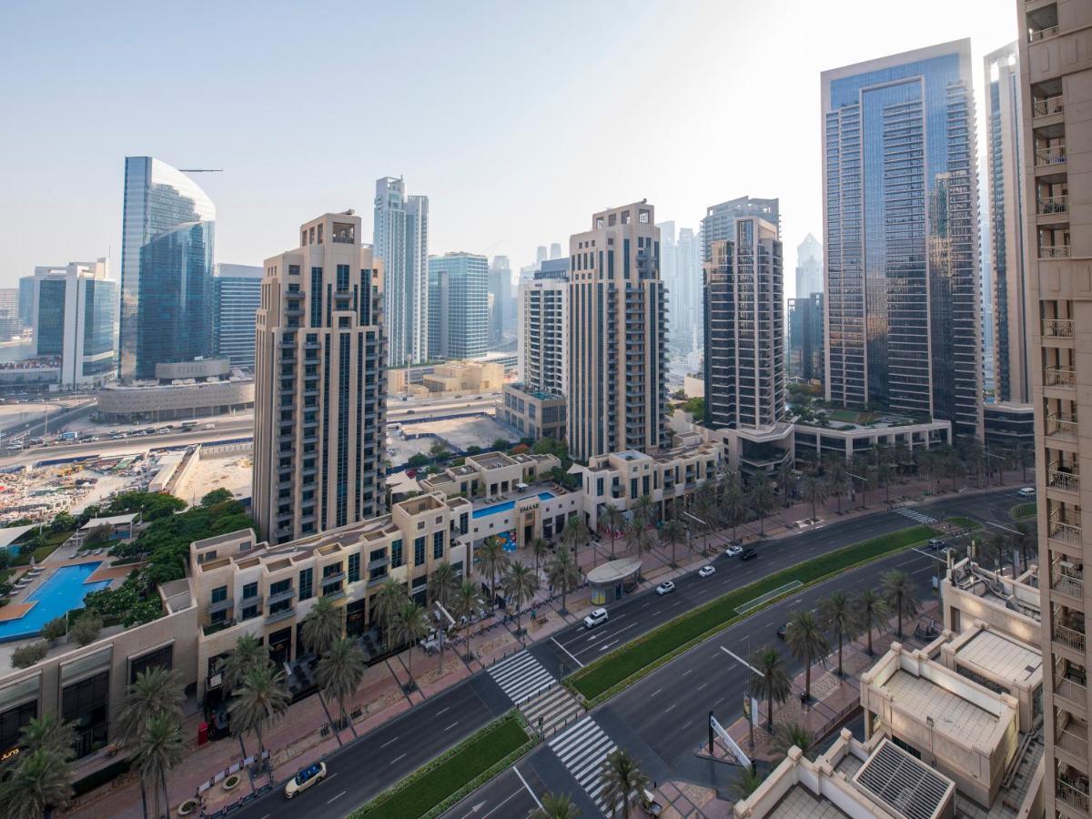 First Class 2Br With Burj Khalifa & Downtown View Dubai Ngoại thất bức ảnh
